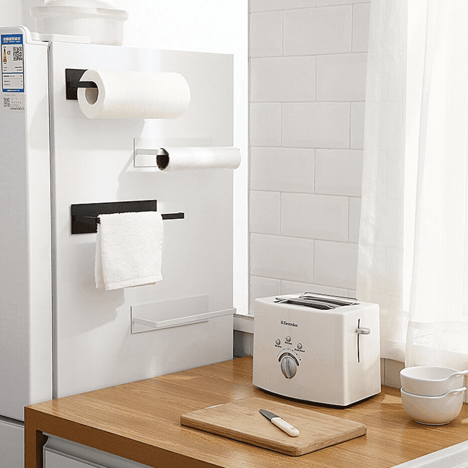 Portarrollos de papel multiusos para cocina y baño, práctico y fácil de instalar.